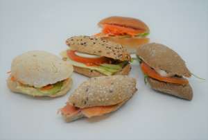 Mini broodjes (5 stuk/pers.) - Quadratura - Geel